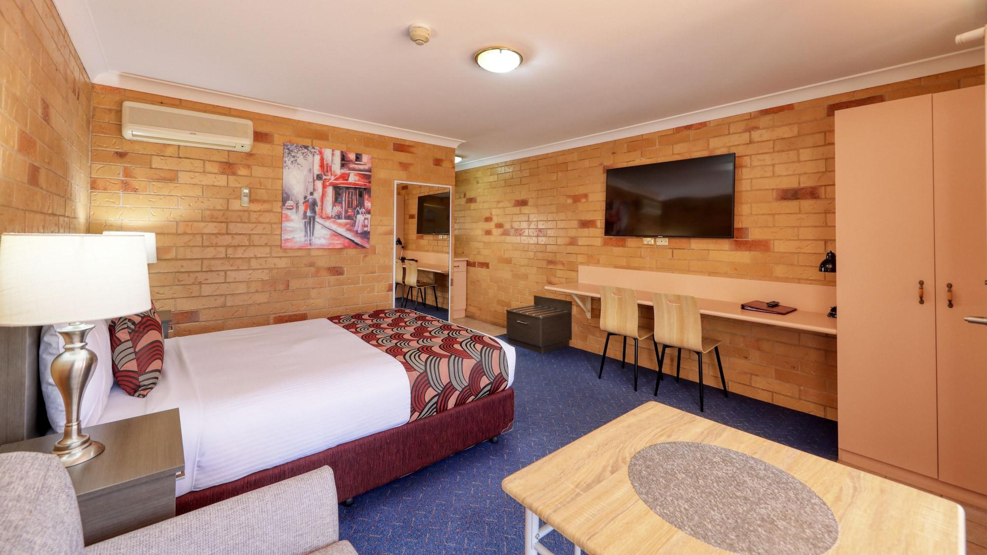 North Parkes Motel Екстериор снимка