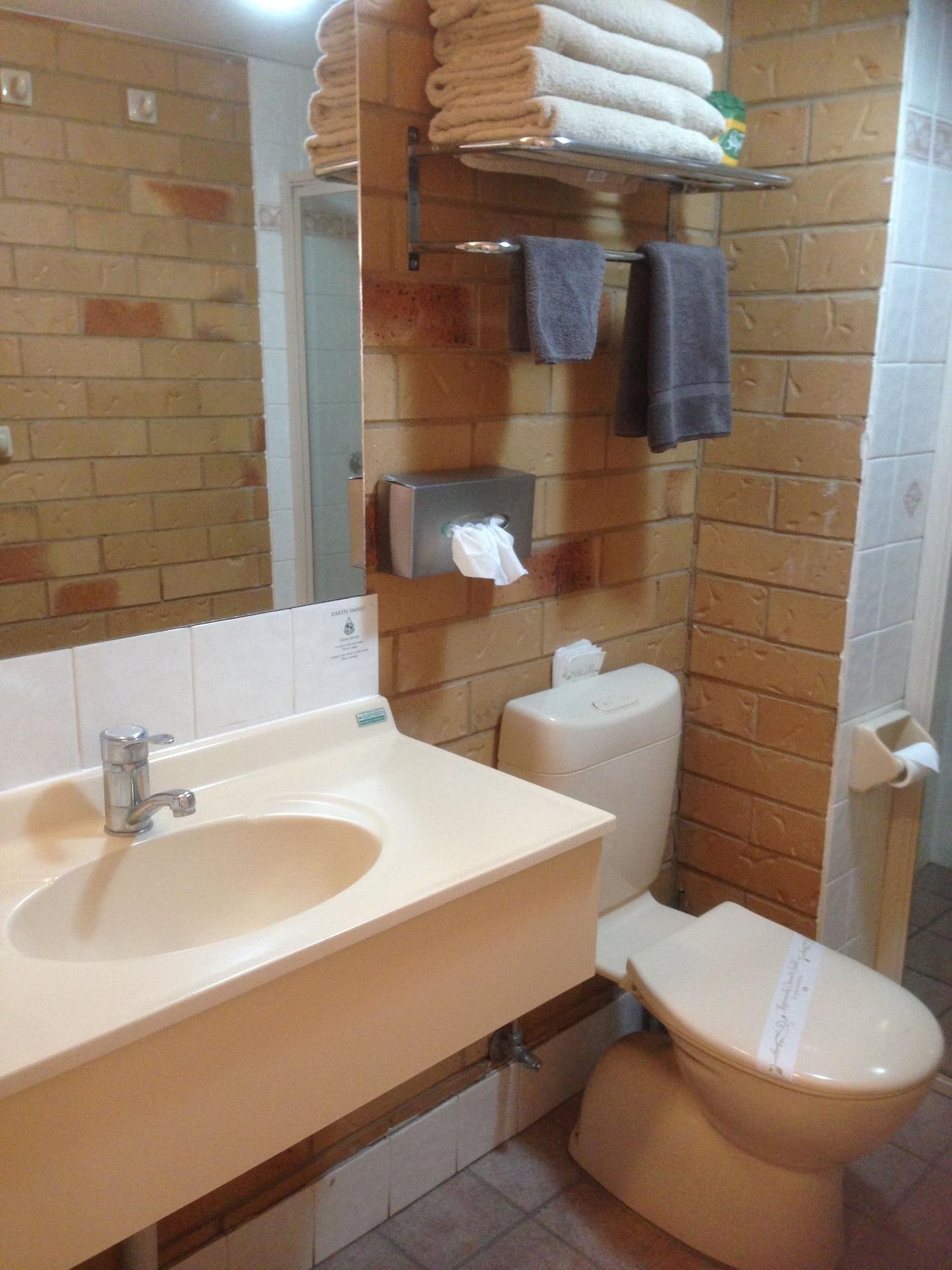 North Parkes Motel Екстериор снимка