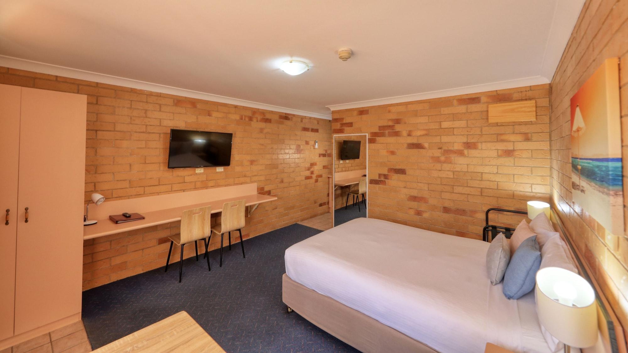 North Parkes Motel Екстериор снимка