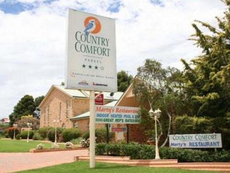 North Parkes Motel Екстериор снимка